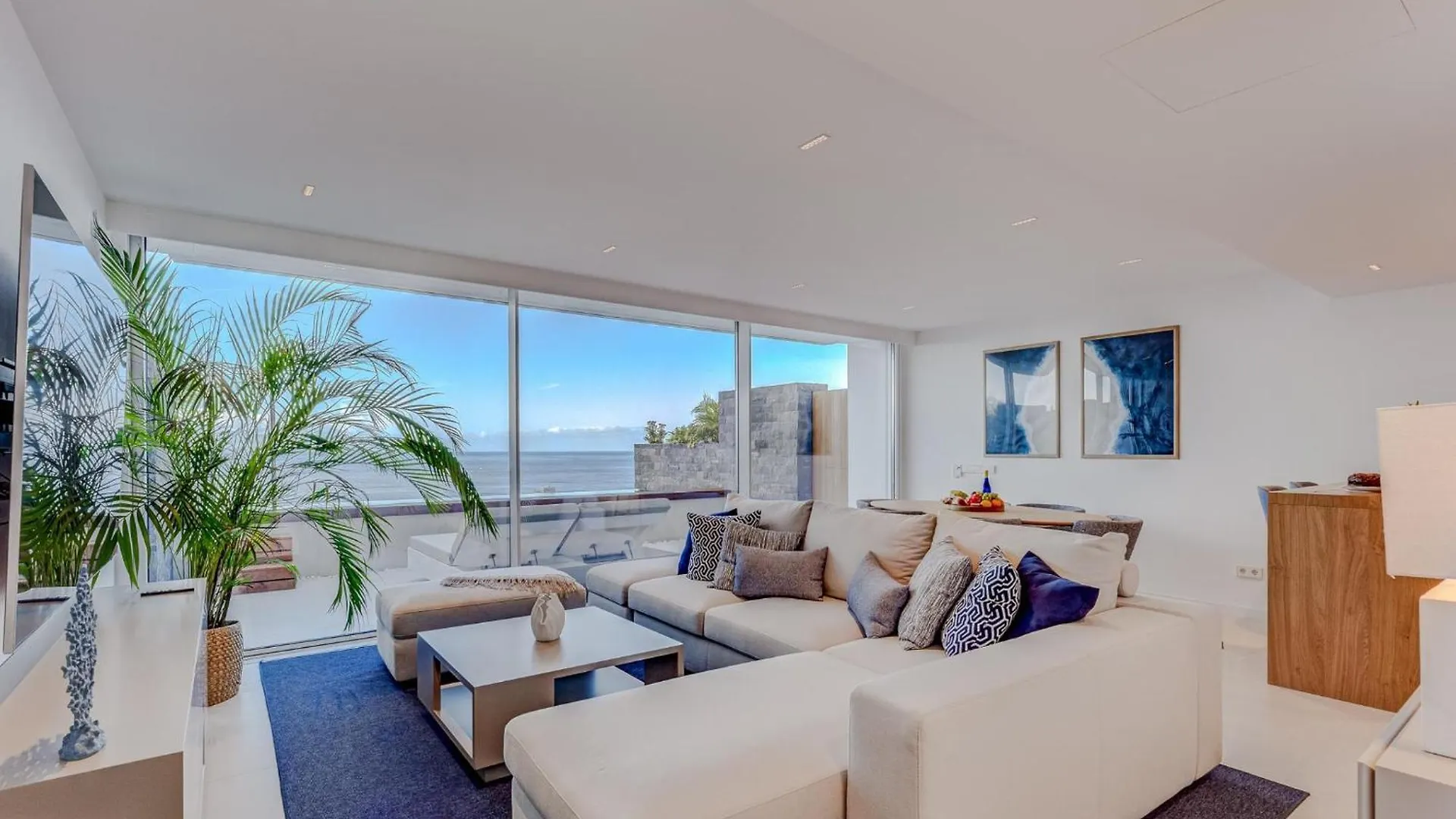 Apartment Aquasuites Luxury Penthouse A03 Acantilado de los Gigantes Spain