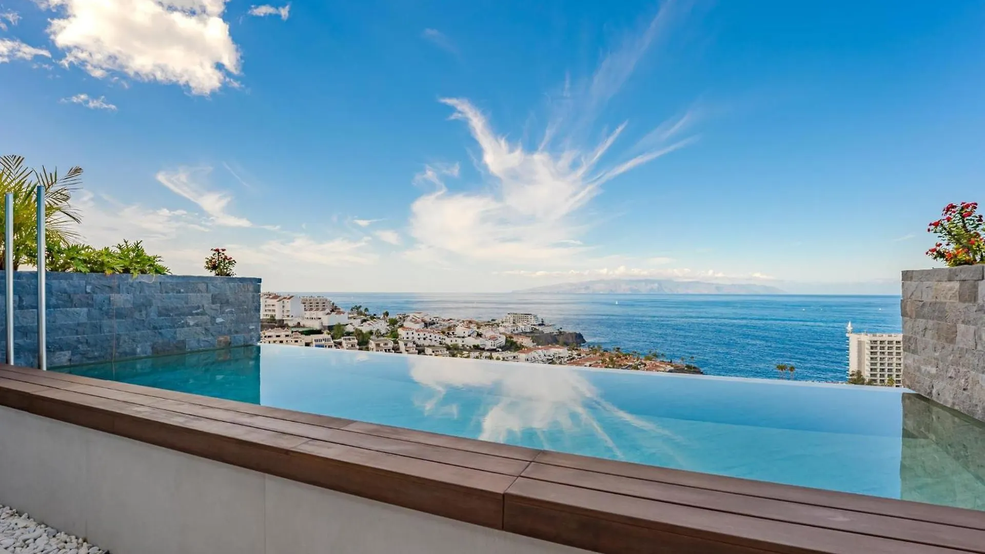 Apartment Aquasuites Luxury Penthouse A03 Acantilado de los Gigantes