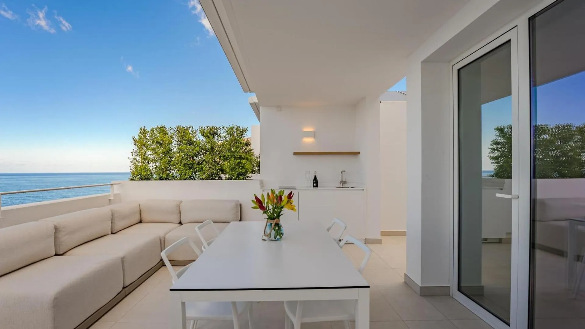 Apartment Aquasuites Luxury Penthouse A03 Acantilado de los Gigantes