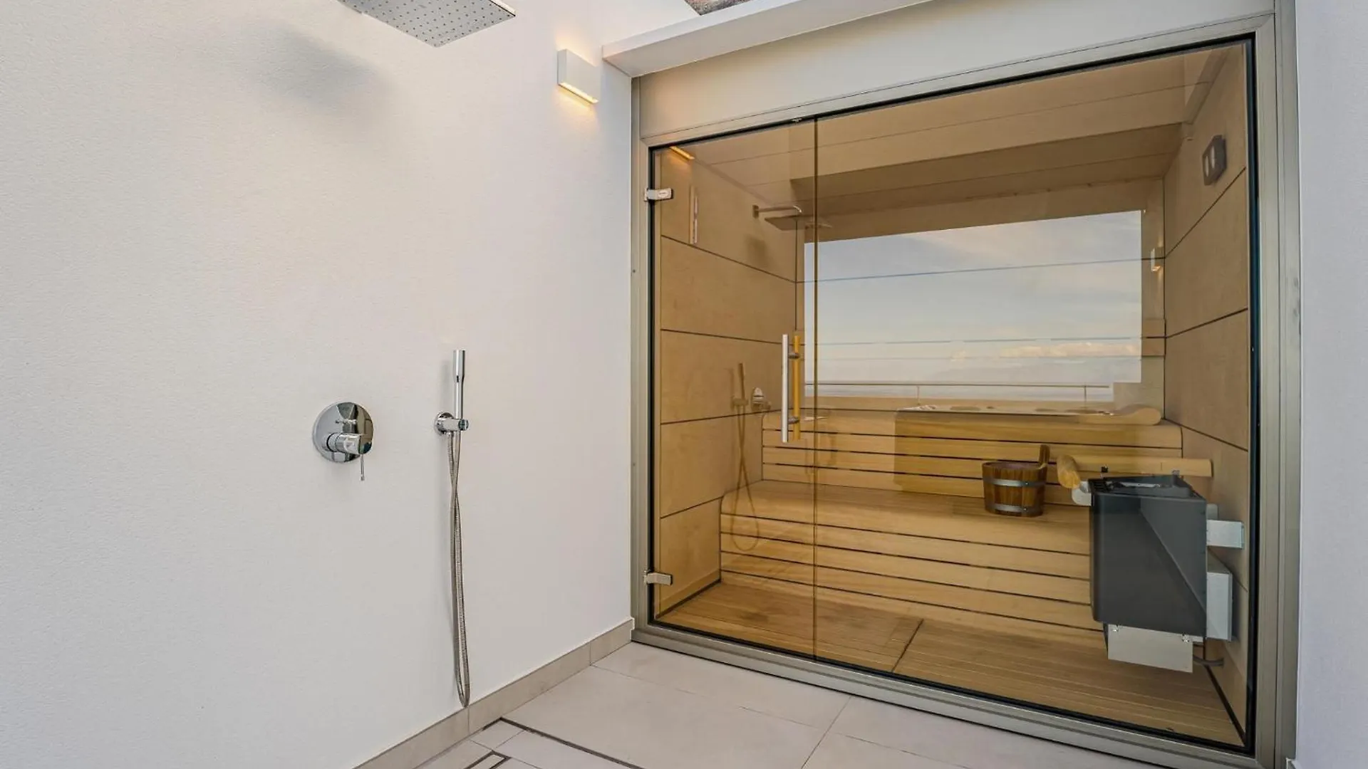Aquasuites Luxury Penthouse A03 Acantilado de los Gigantes Apartment