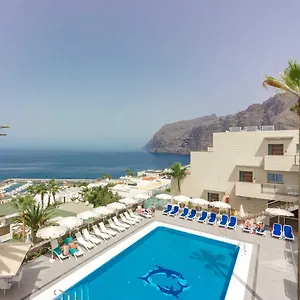Apart-hotel Klayman Diamond, Acantilado de los Gigantes